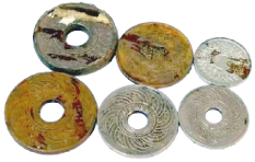 バラバラの古銭