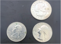 汚れている古銭